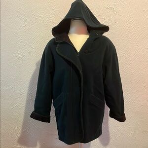 Elegant Green Pea Coat with Hood and Asymmetrical Closure